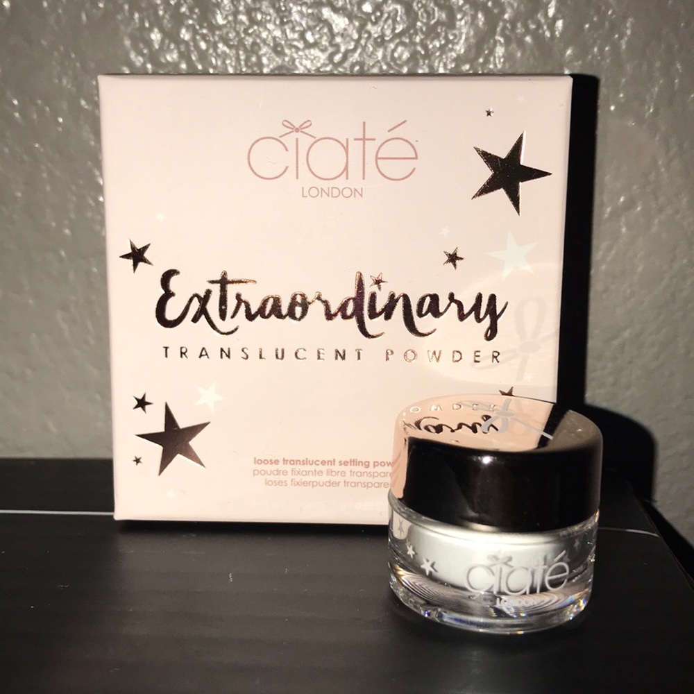 BRAND NEW TRANSLUCENT POWDER !
